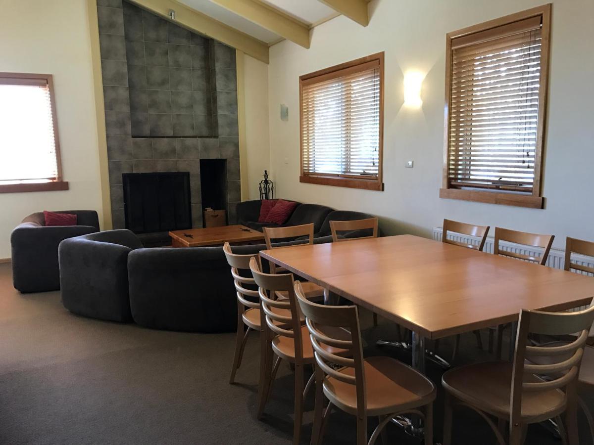 Cooroona Alpine Lodge Falls Creek Exterior foto