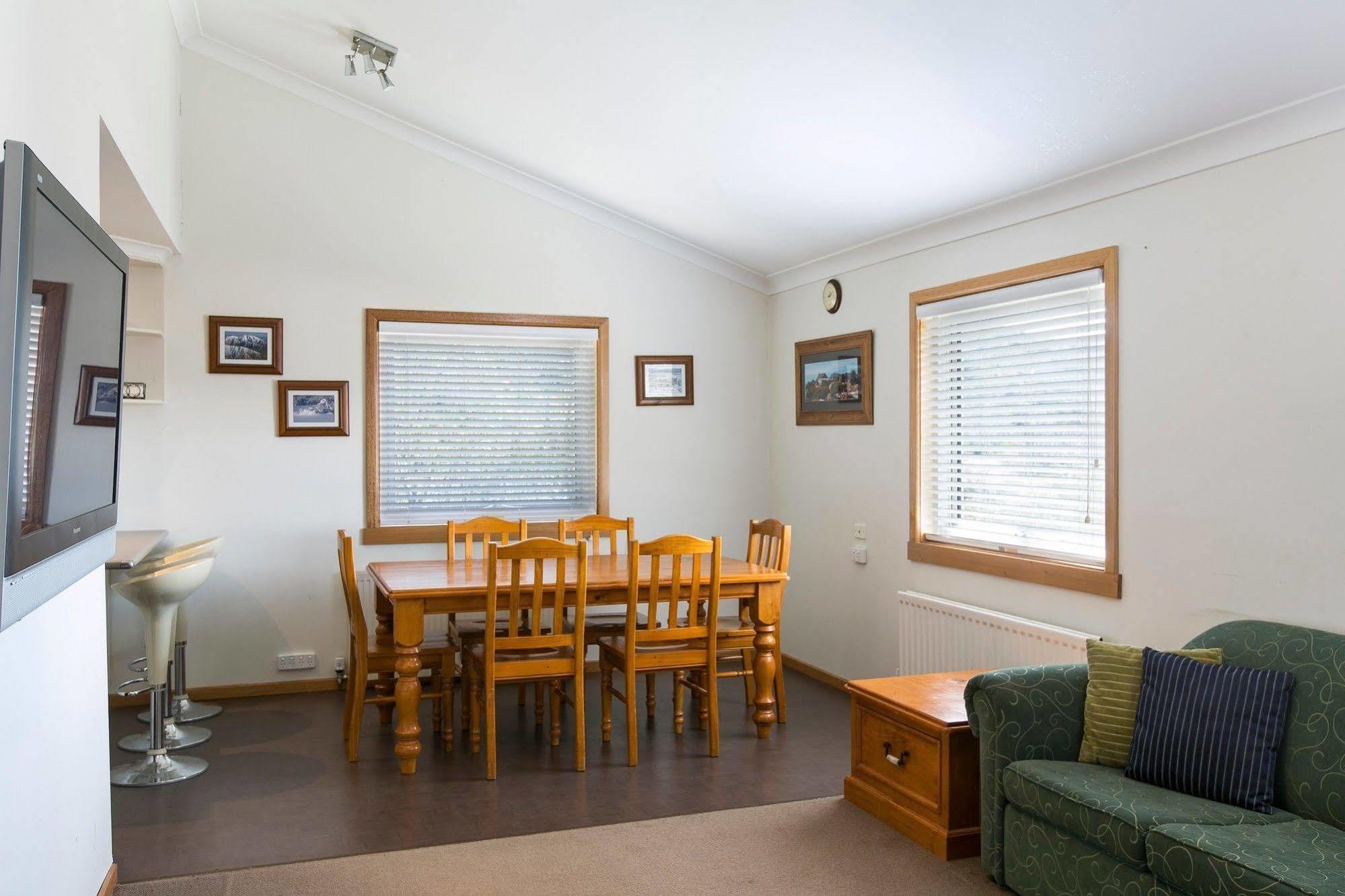 Cooroona Alpine Lodge Falls Creek Exterior foto